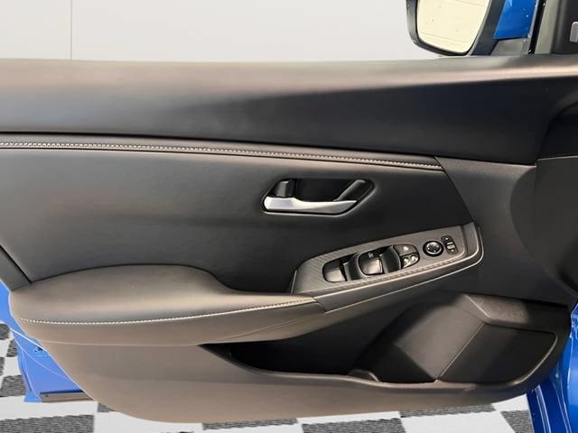 2025 Nissan Sentra SV - Photo 13