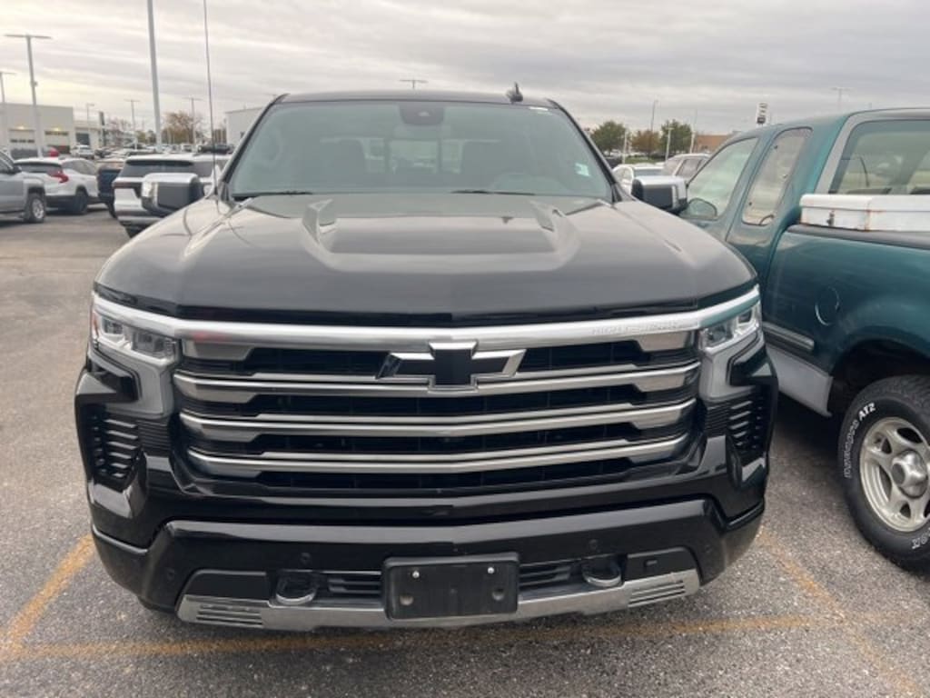 Used 2023 Chevrolet Silverado 1500 High Country Truck