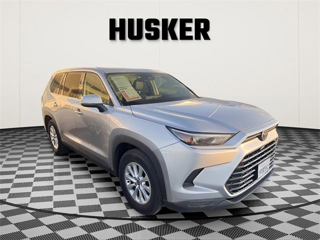 2024 Toyota Grand Highlander XLE's photo