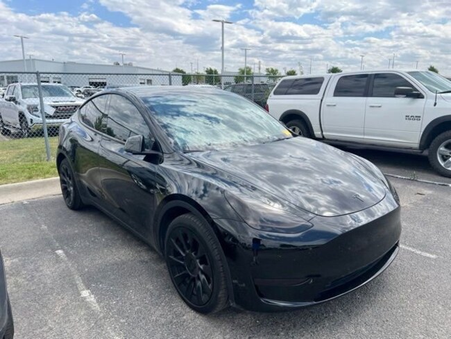 2022 Tesla Model Y Long Range Dual Motor All-Wheel Drive SUV
