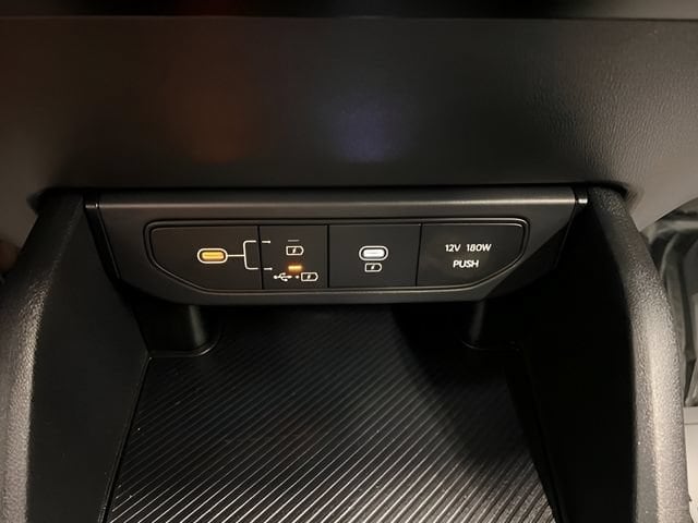 2025 Kia K4 LXS - Photo 23