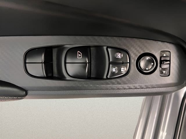 2025 Nissan Altima SV - Photo 12
