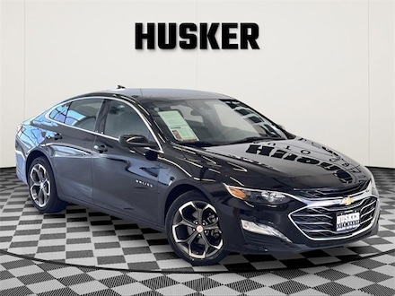 2024 Chevrolet Malibu 1LT Car