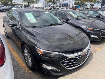 2023 Chevrolet Malibu LT Car