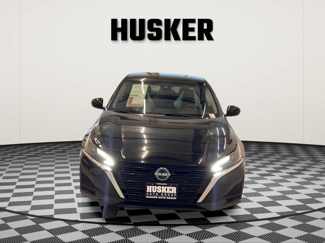 2023 Nissan Altima S - Photo 3