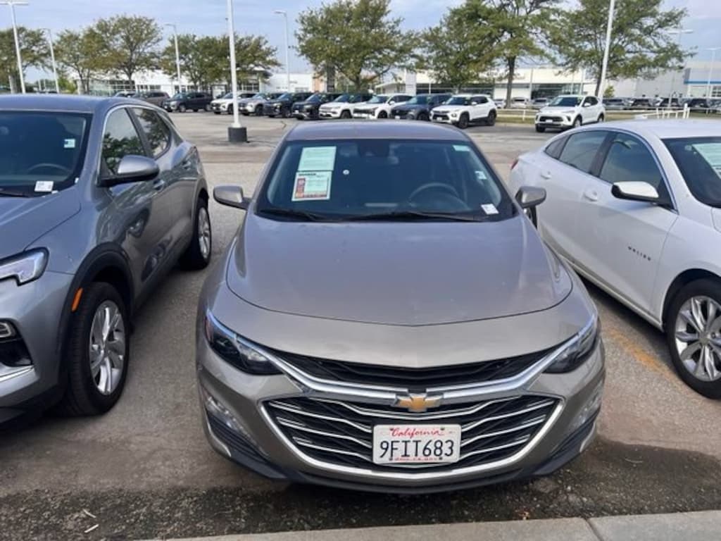 Used 2023 Chevrolet Malibu LT Car