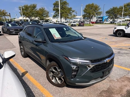 2025 Chevrolet Trax LT SUV
