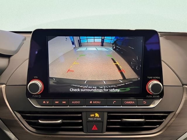 2025 Nissan Altima SV - Photo 22
