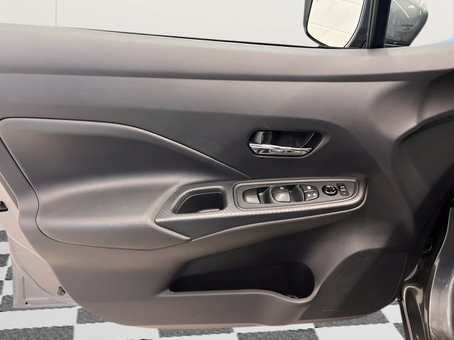 2025 Nissan Versa Sedan SV - Photo 13