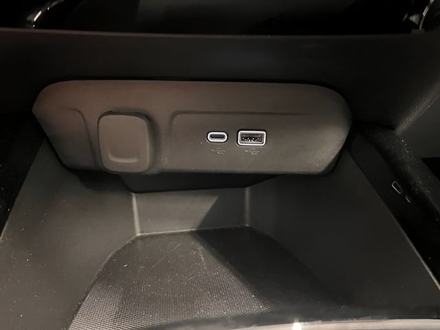 2025 Chevrolet Trax LT - Photo 23