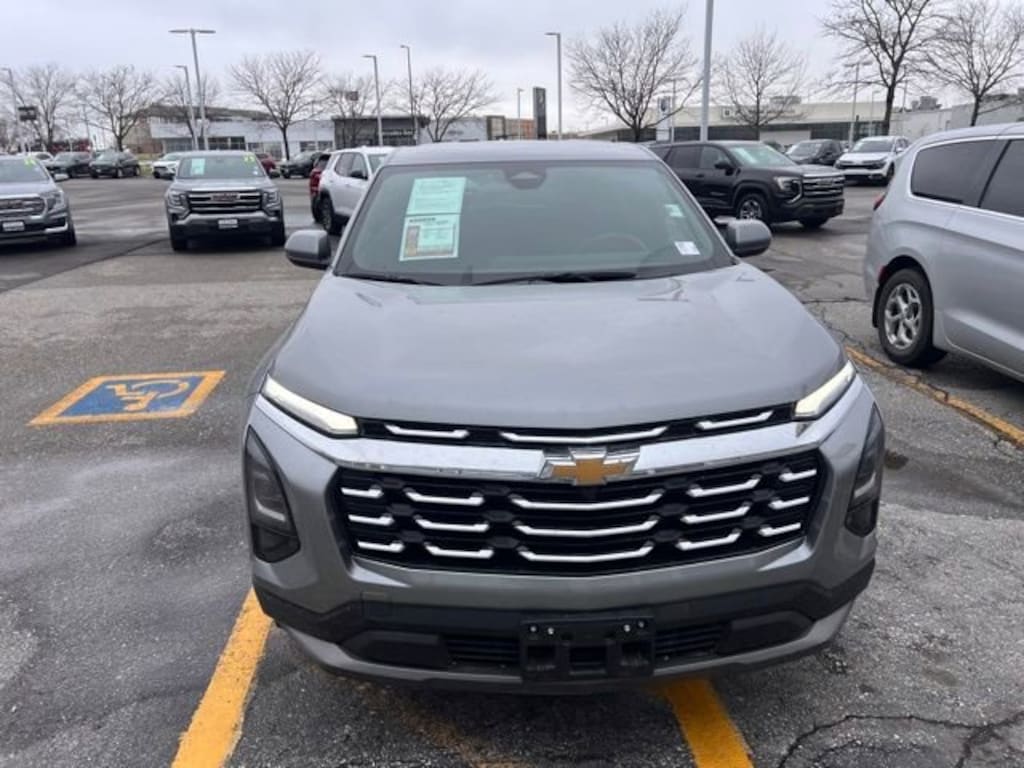 Used 2025 Chevrolet Equinox LT SUV