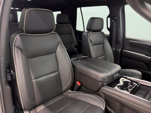 2025 Chevrolet Tahoe Premier - Photo 24