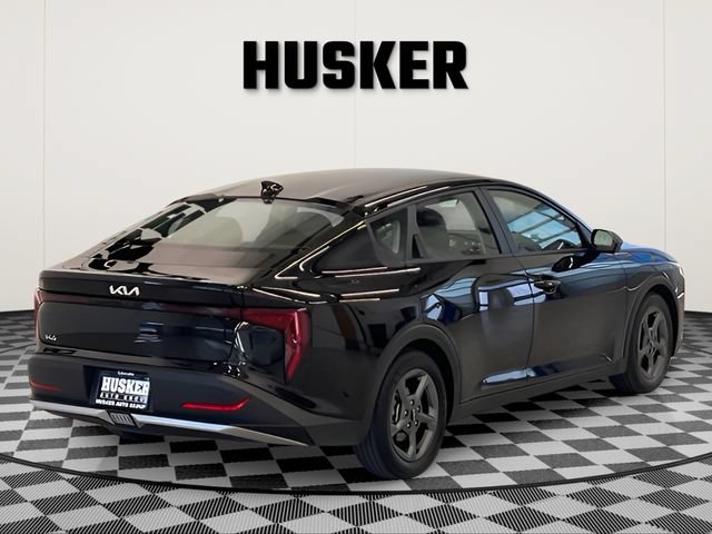 2025 Kia K4 LXS - Photo 9