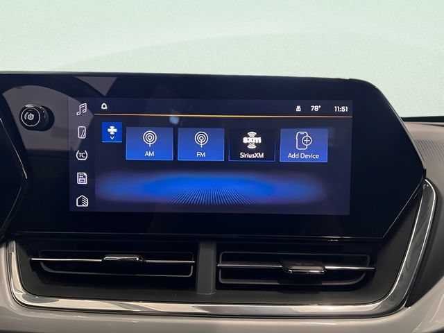 2025 Chevrolet Trax LT - Photo 23