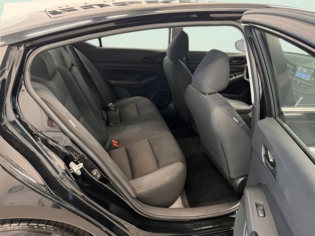 2023 Nissan Altima S - Photo 10