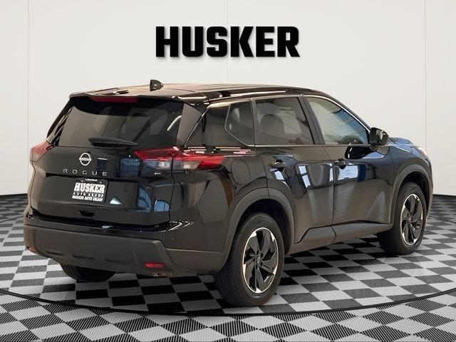 2025 Nissan Rogue SV - Photo 9