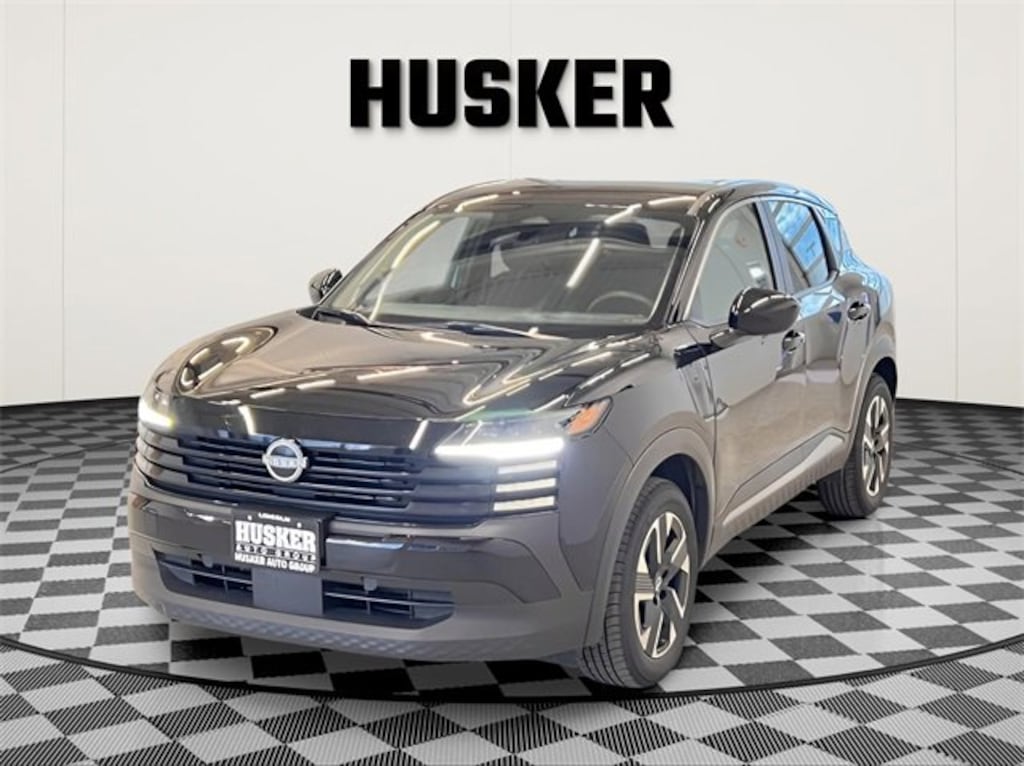 Used 2025 Nissan Kicks SV Intelligent AWD SUV