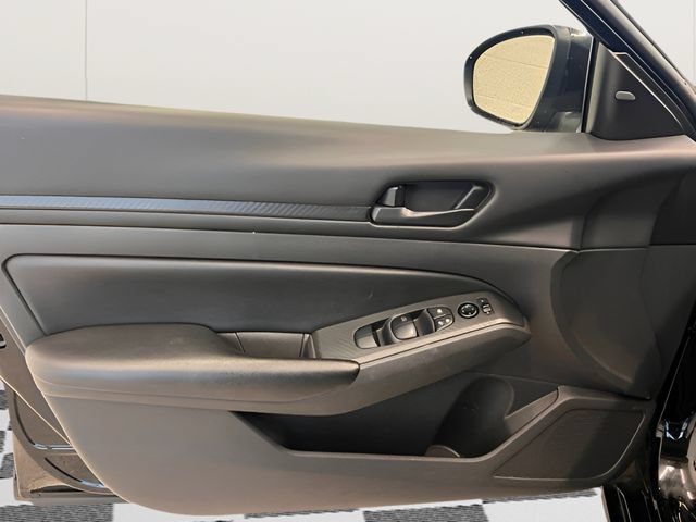 2023 Nissan Altima S - Photo 12