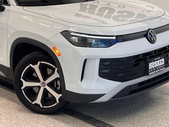 2026 Volkswagen Tiguan SE - Photo 32