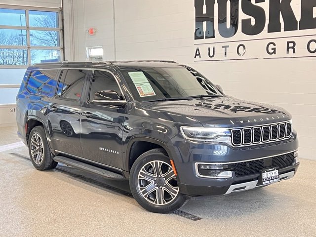 2023 Jeep Wagoneer L Series II's photo
