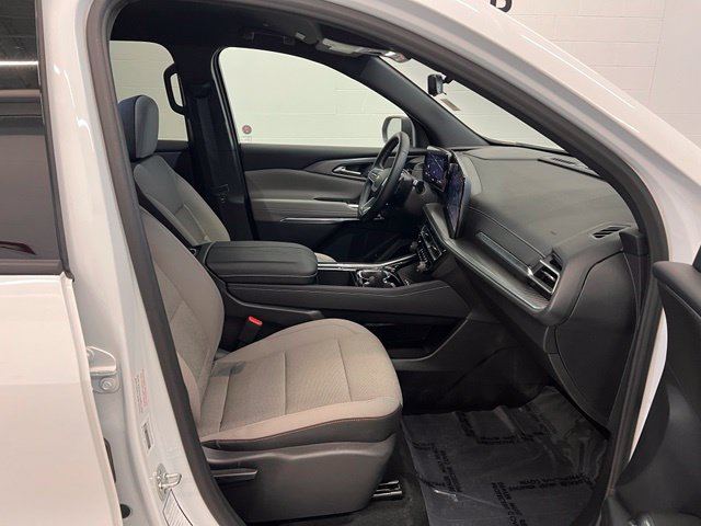 2026 Chevrolet Traverse LT - Photo 15