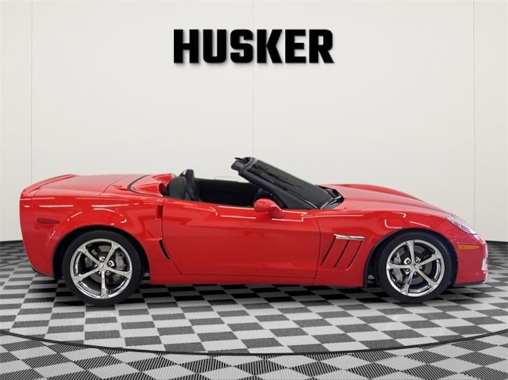 Used 2013 Chevrolet Corvette Grand Sport Grand Sport 2LT Performance