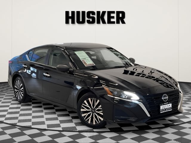 2025 Nissan Altima