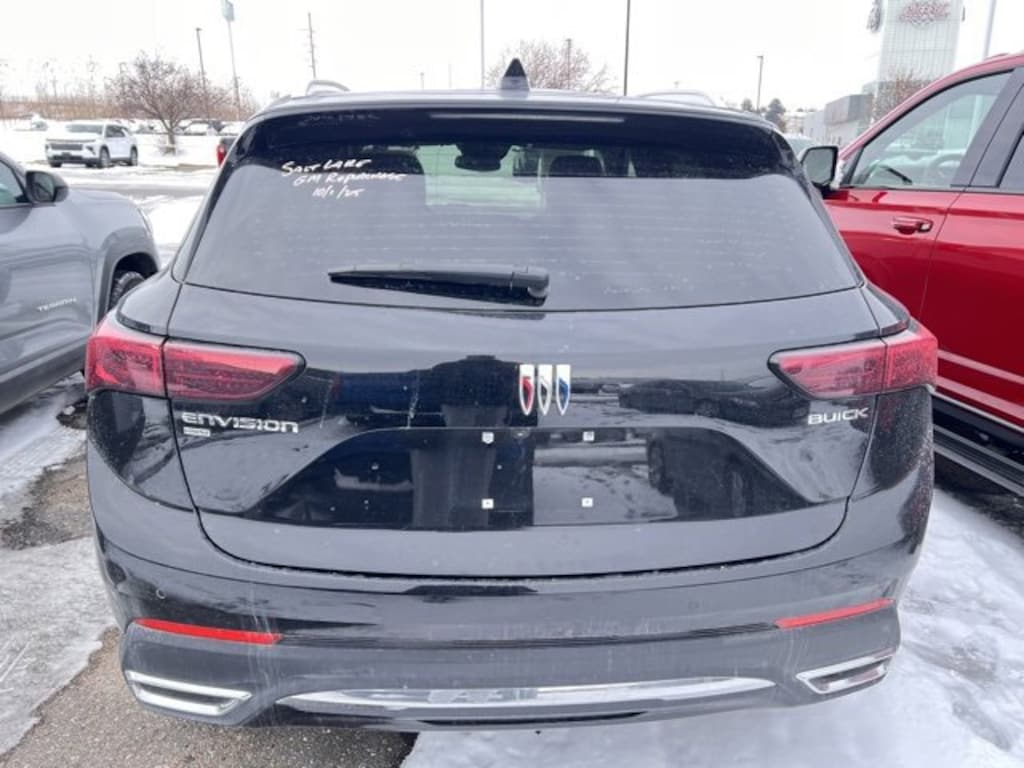 Used 2025 Buick Envision Preferred SUV