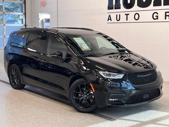 2025 Chrysler Pacifica