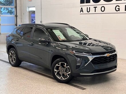 2025 Chevrolet Trax LT SUV