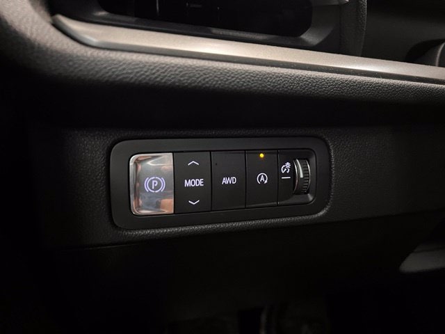 2026 Chevrolet Traverse LT - Photo 24
