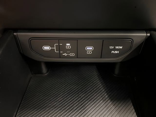 2025 Kia K4 LXS - Photo 26