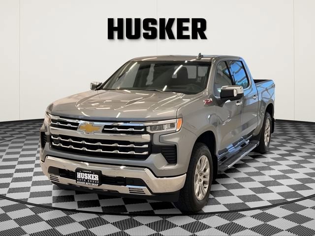 Used 2025 Sterling Gray Metallic Chevrolet LTZ image 6