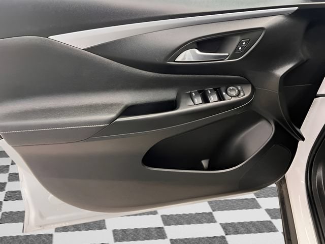 2025 Buick Envista Preferred - Photo 11
