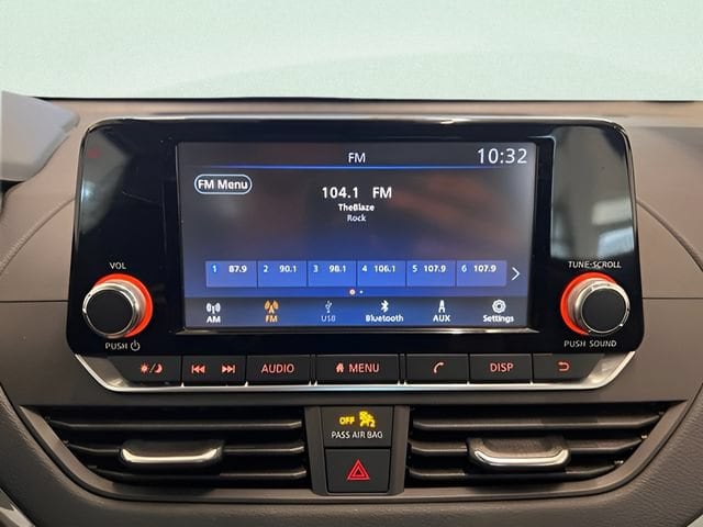 2023 Nissan Altima S - Photo 18