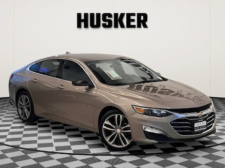 2022 Chevrolet Malibu LT Car