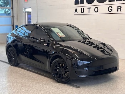2022 Tesla Model Y Long Range Dual Motor All-Wheel Drive SUV