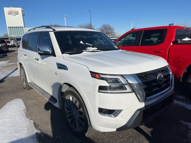 2021 Nissan Armada Platinum's photo