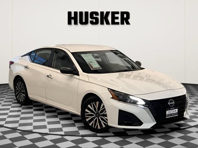  2025 Nissan Altima 2.5 SV FWD   