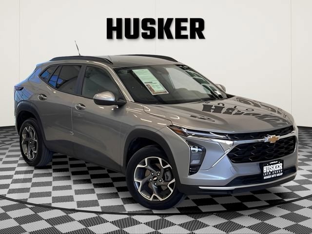 2025 Chevrolet Trax LT's photo