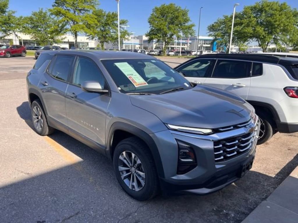 Used 2025 Chevrolet Equinox LT SUV