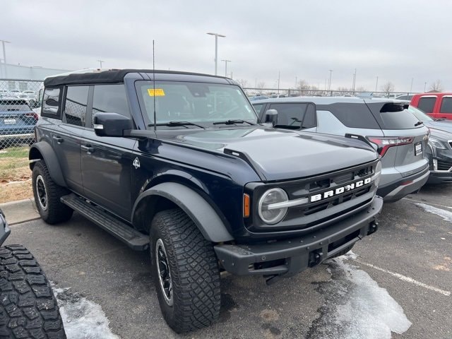 2021 Ford Bronco 4-Door Outer Banks's photo