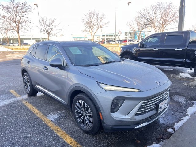 2024 Buick Envision Preferred's photo