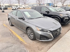 2025 Nissan Altima SV FWD Sedan