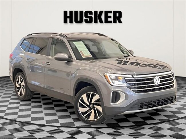 2025 Volkswagen Atlas 2.0T SE w/Technology