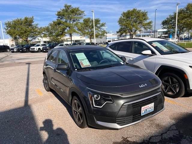 2026 Kia Niro LX FWD