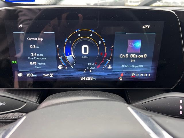 View vehicle photo 6