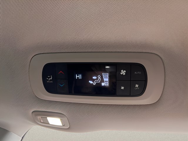 Used 2022 Gray Chrysler Limited image 16