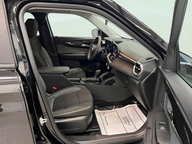 2025 Chevrolet Trailblazer LT - Photo 8
