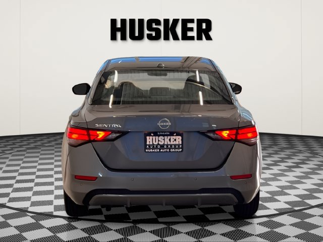 2025 Nissan Sentra SV - Photo 8